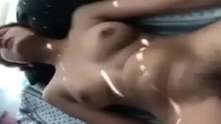 दोस्त की हॉट बहन से फक मस्ती की धसू सेक्सी ब्लू फिल्म