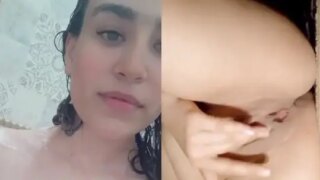 मुस्लिम गर्ल हीना की फिंगरिंग सेक्स वीडियो