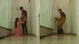इंडियन कपल की देसी सेक्स की एमएमएस